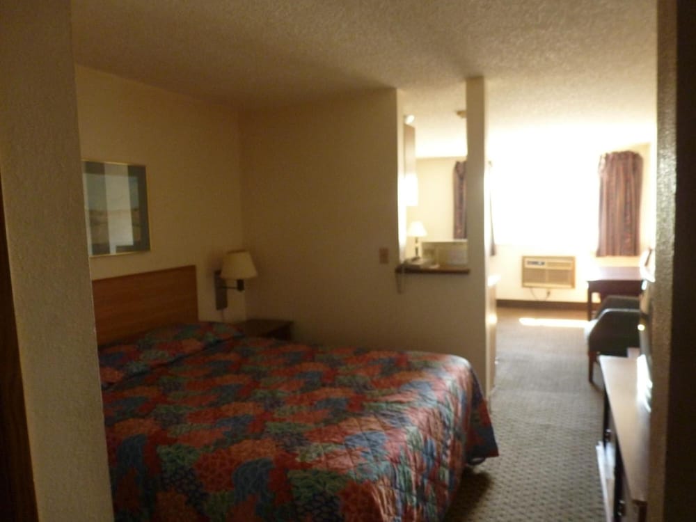 Sunshine Motel II - photo 9