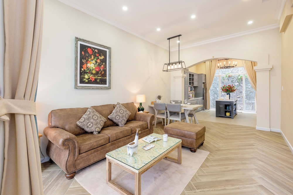 L'amour Villa with Sauna at City Center — 4-Star Luxury Hotel in Da Nang, Vietnam