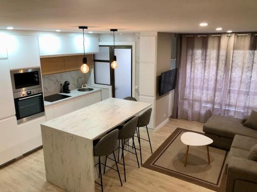 Piso Marques — Baiona
