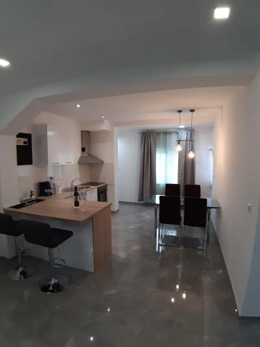Apartments Noah — 4-Star Luxury Hotel in Zadar, Croatia