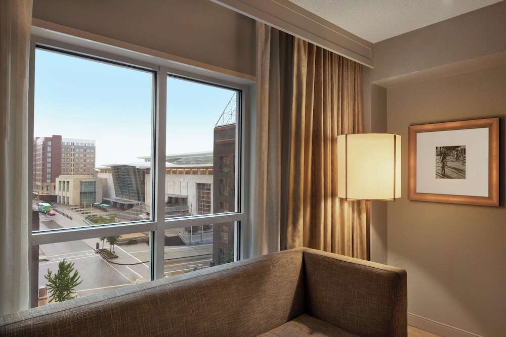 Sheraton Raleigh Hotel - photo 10