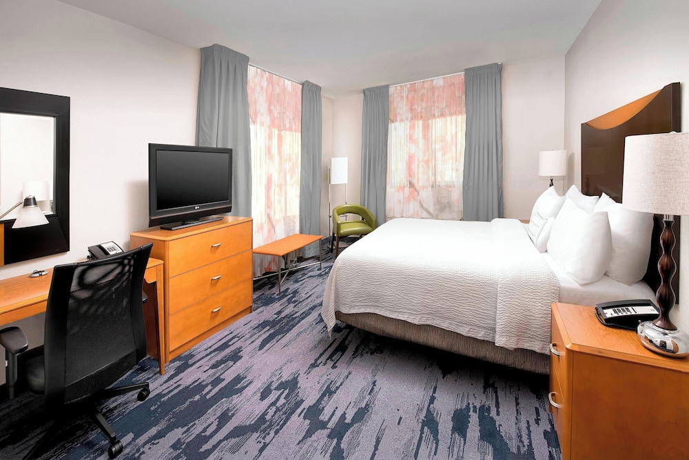 Fairfield Inn & Suites by Marriott Miami Airport South - photo 7