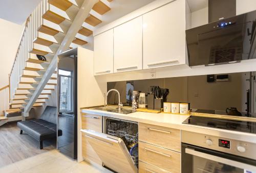Magnificent Diamond Duplex