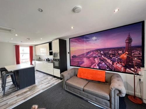 Tower Suite Serviced Apartment Blackpool - carbon neutral hotel in Blackpool