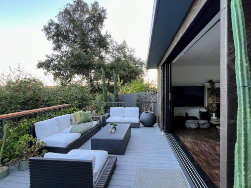 Tranquil and Secluded Retreat in Topanga Canyon — 4-Star Luxury Hotel in Topanga, United States