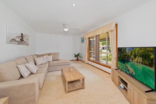 Dejablu 8 Cook Drive SWR in South West Rocks, Australia