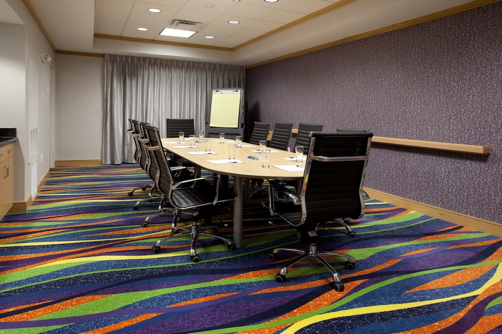Holiday Inn Express Hotel & Suites Rock Springs Green River By Ihg - photo 41