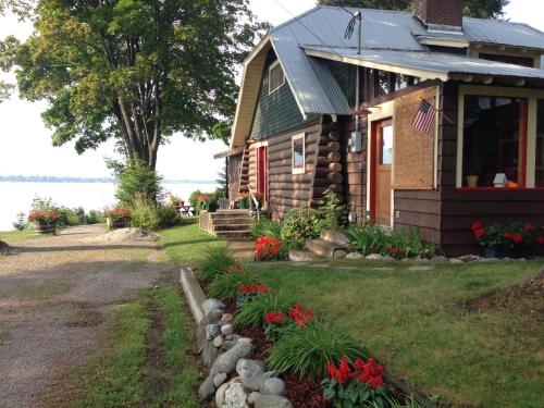 Sleeps Cabins - photo 34
