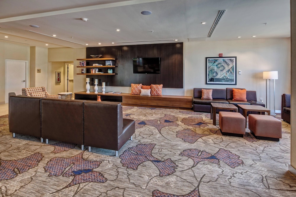 Courtyard by Marriott Oxford - photo 2