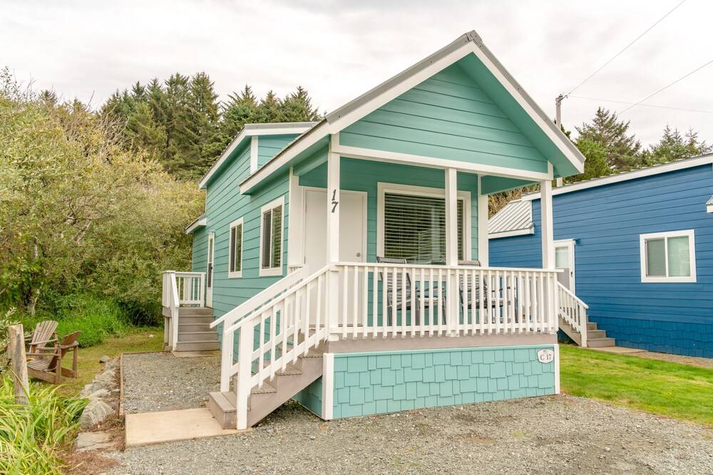 Oceanside Beachfront RV Resort - photo 11