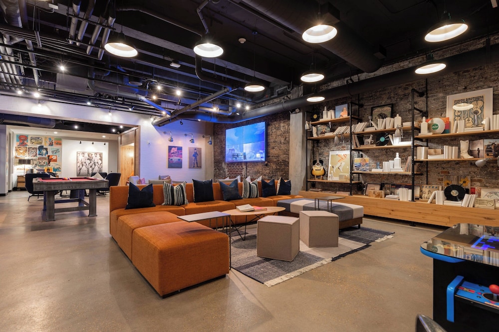 Moxy Nashville Downtown - photo 4