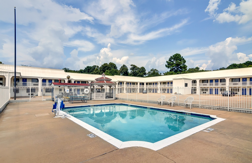 Motel 6 Lindale TX - photo 8