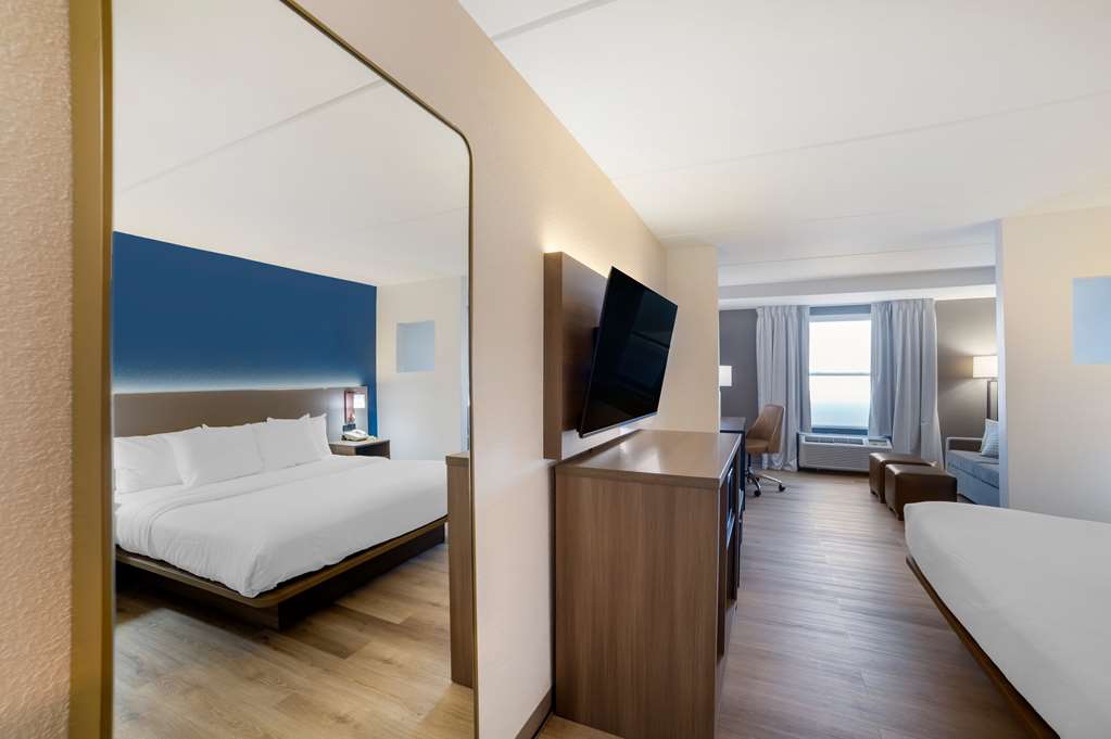 Comfort Inn Asheville Airport - photo 20