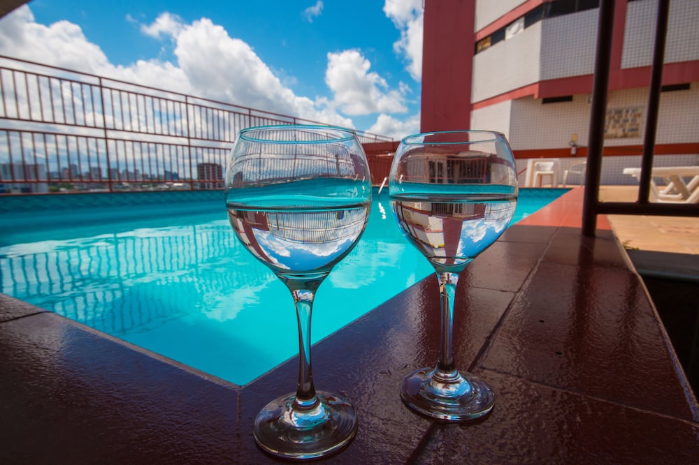 Taj Mahal Continental Hotel