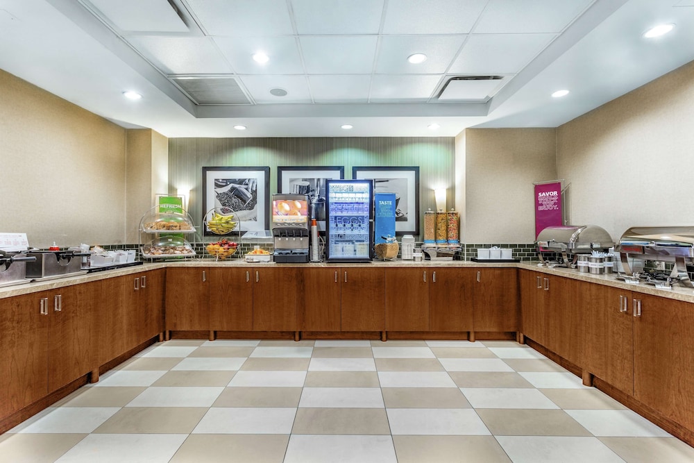 Hampton Inn Manhattan Grand Central - photo 37