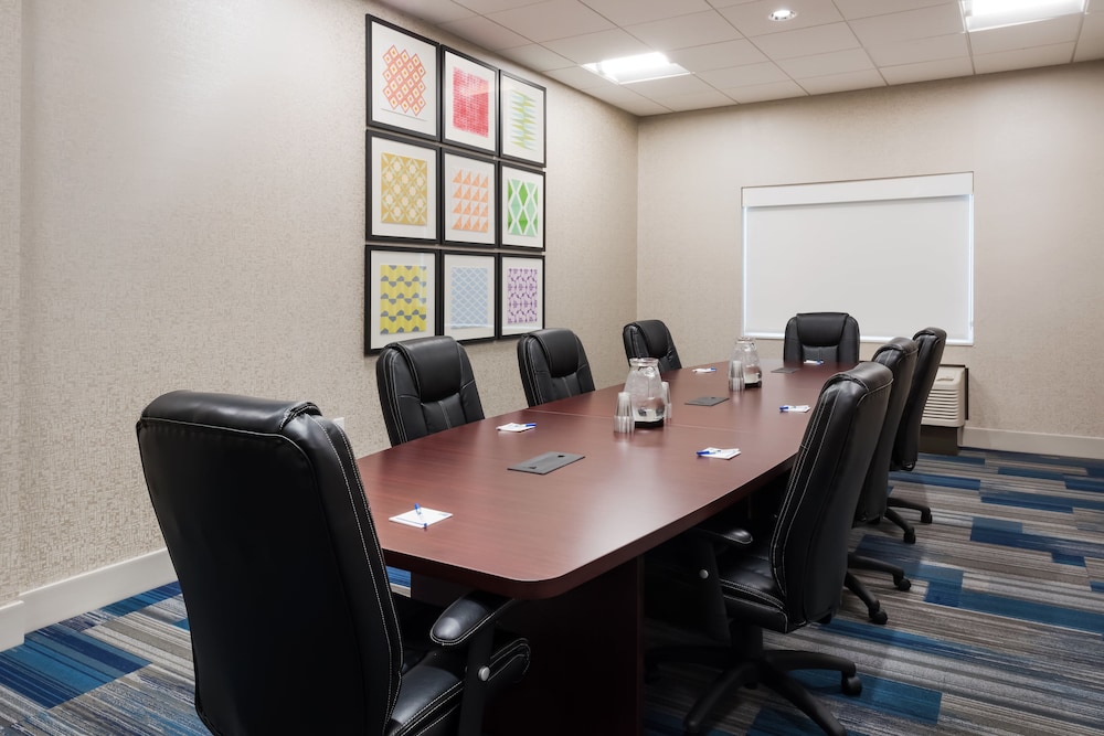 Holiday Inn Express & Suites West Plains Southwest by IHG - photo 30