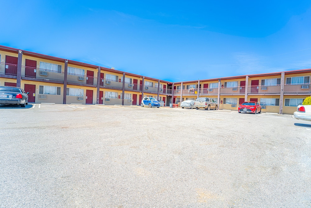 Mojave Hotel - photo 29