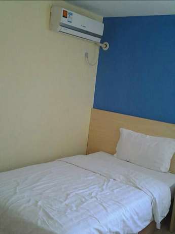 Super 8 Hotel - last minute hotel in Guangzhou