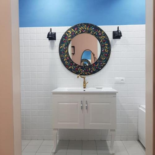 Be My Guest