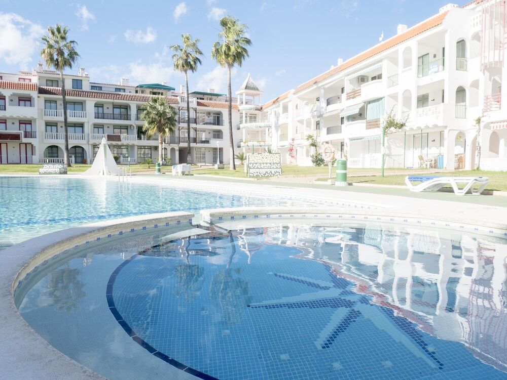 Apartamentos Marineu Playa Romana 7083698 — Alcoceber