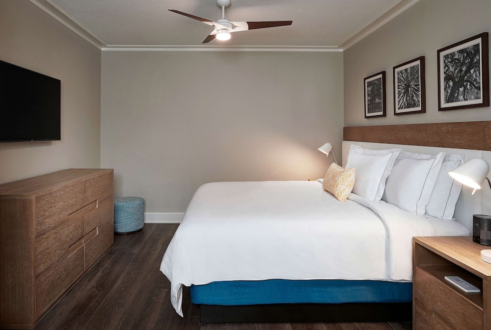 Hilton Grand Vacations Club Ocean Enclave Myrtle Beach - photo 13
