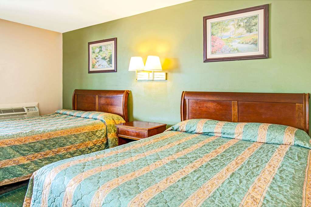 Knights Inn South Hackensack - photo 7
