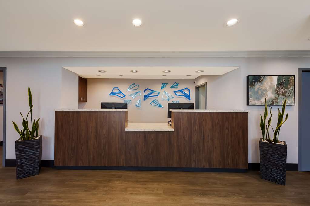 Best Western Inn & Suites Lemoore - photo 12