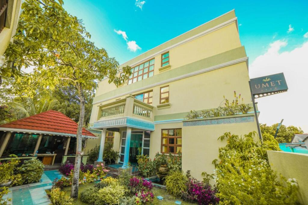 Umet Stay in Thinadhoo, Maldives