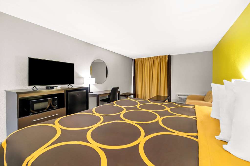 Super 8 by Wyndham Paragould - photo 23