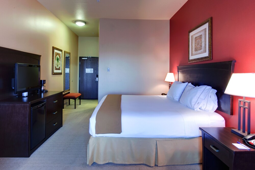 Holiday Inn Express & Suites Yuma by IHG - photo 18