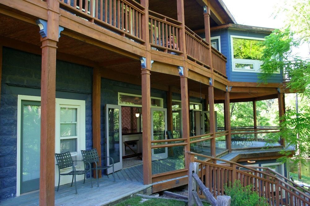 Stone Waters Inn - photo 6