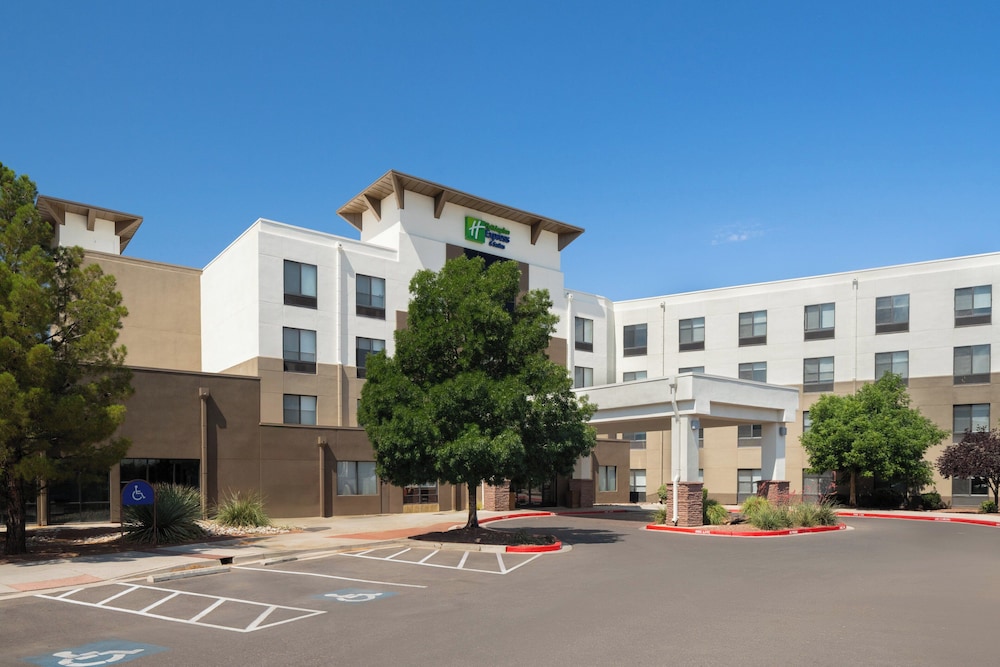 Holiday Inn Express & Suites Albuquerque Historic Old Town by IHG - photo 70