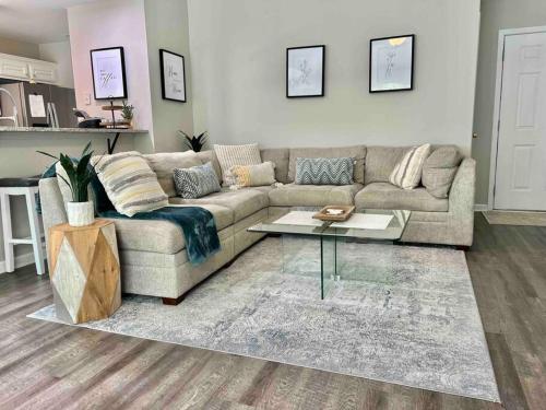 At Home by Mall of GA — 4-Star Luxury Hotel in Buford, United States