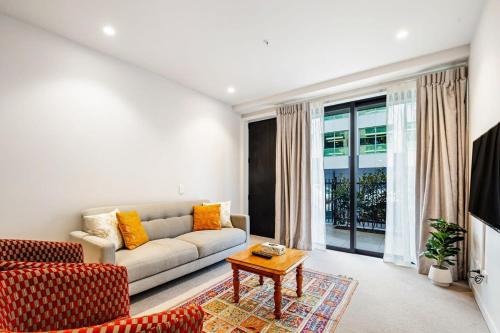 Spacious Mount Eden Apartment — 4-Star Luxury Hotel in Auckland, New Zealand