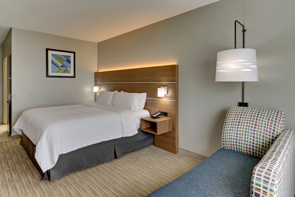 Holiday Inn Express Hotel & Suites Bad Axe by IHG - photo 26