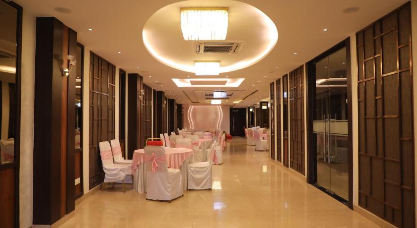 Paras Inn