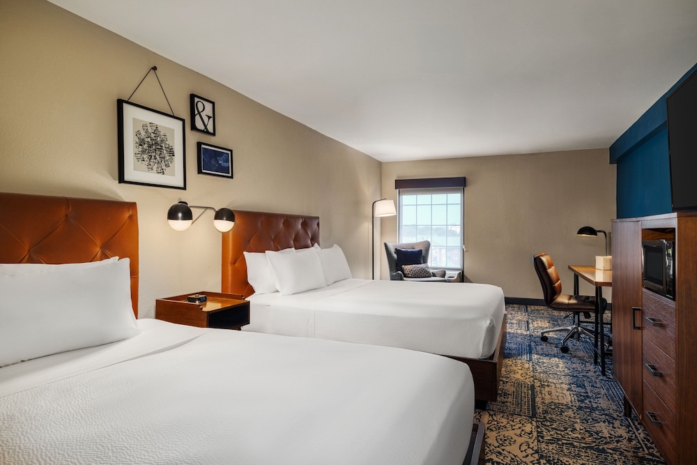 Four Points by Sheraton Greensboro Airport - photo 11