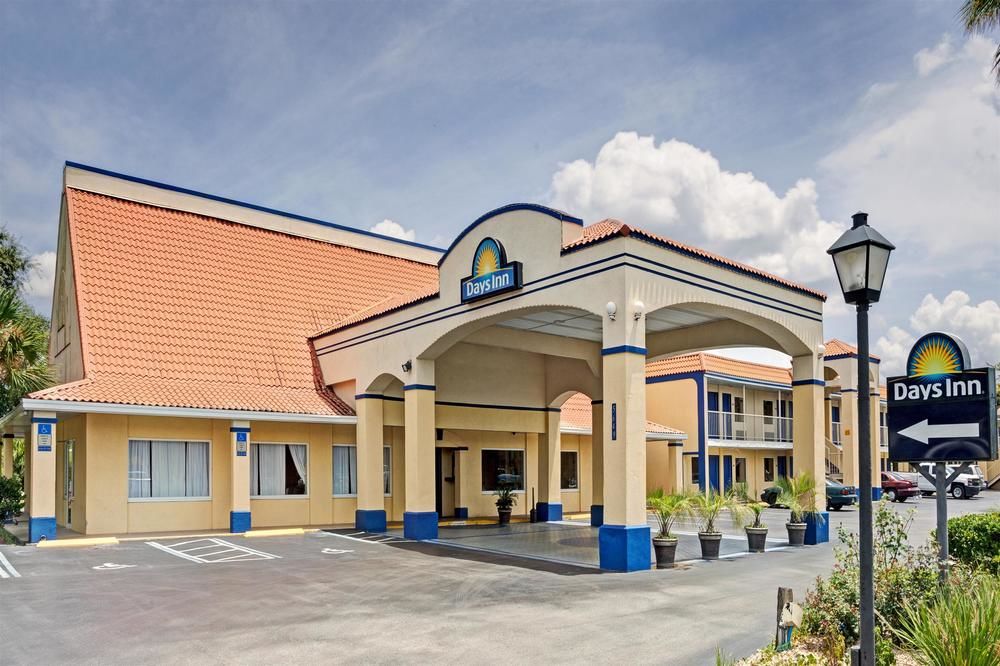Days Inn by Wyndham Jacksonville South Memorial Hospital - featured photo