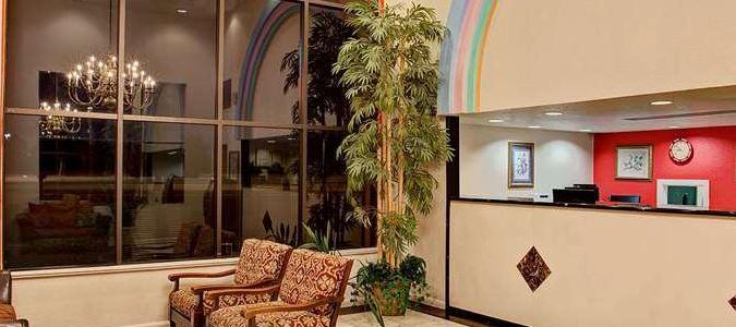 Howard Johnson by Wyndham Lake Front Park Kissimmee - photo 25