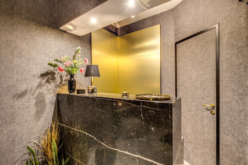 Fourheads Private Suites — Rome — photo 5