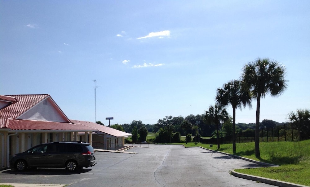 Palms Garden Inn - photo 37