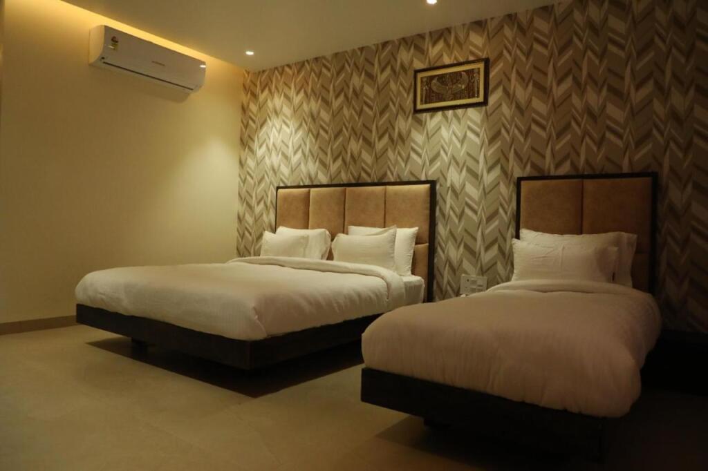 Hotel Purple Orchid — Ambikapur — photo 5