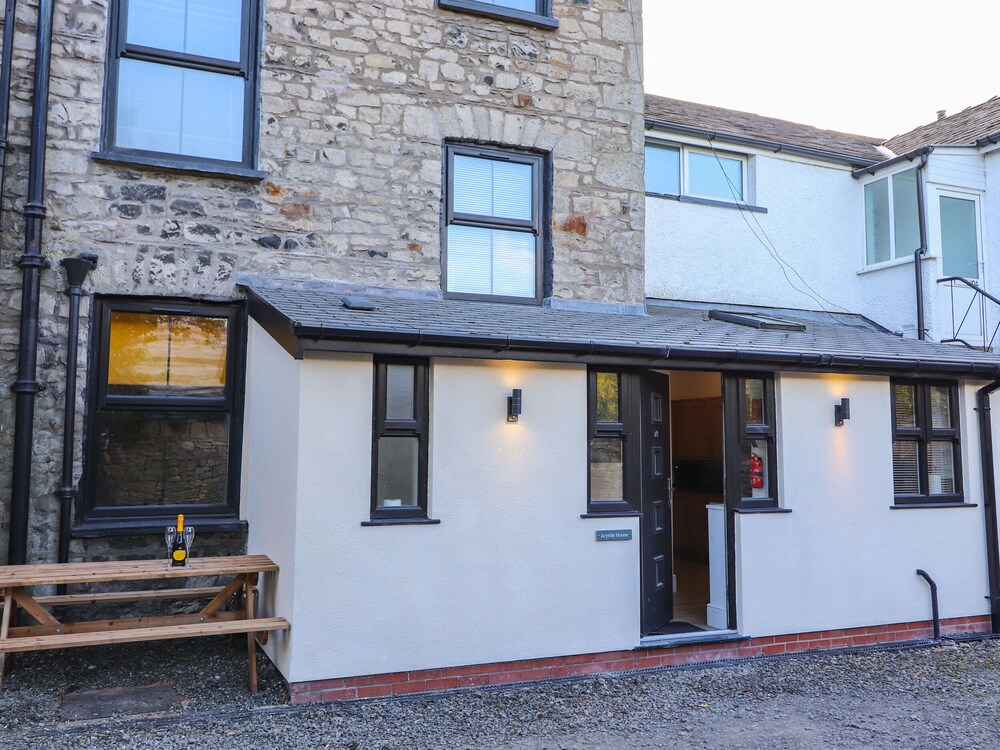 Aryelle House — 4-Star Luxury Hotel in Kendal, United Kingdom