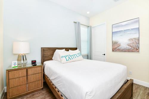 Grand Cottage with Hotel Amenities Near Disney at Margaritaville 8016LS - photo 9