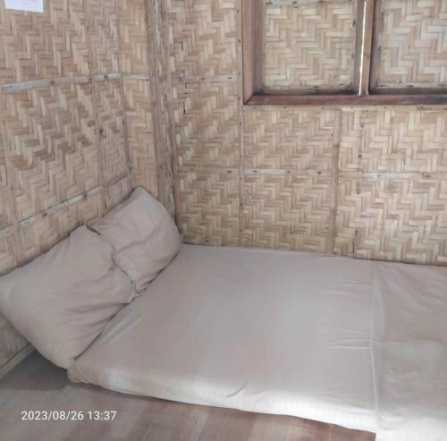 Palaboy Skatecamp Native House Beach Resort in Daanbantayan, Philippines