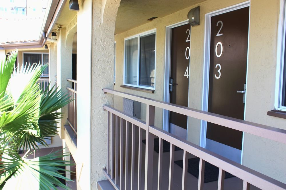 Marina Inn and Suites - photo 16