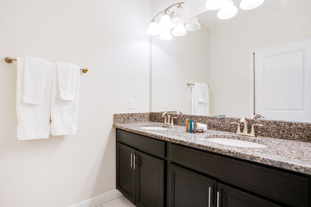 1603 Moon Valley Drive Davenport - photo 17