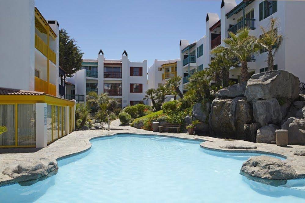 Mykonos Holidays @ Club Mykonos