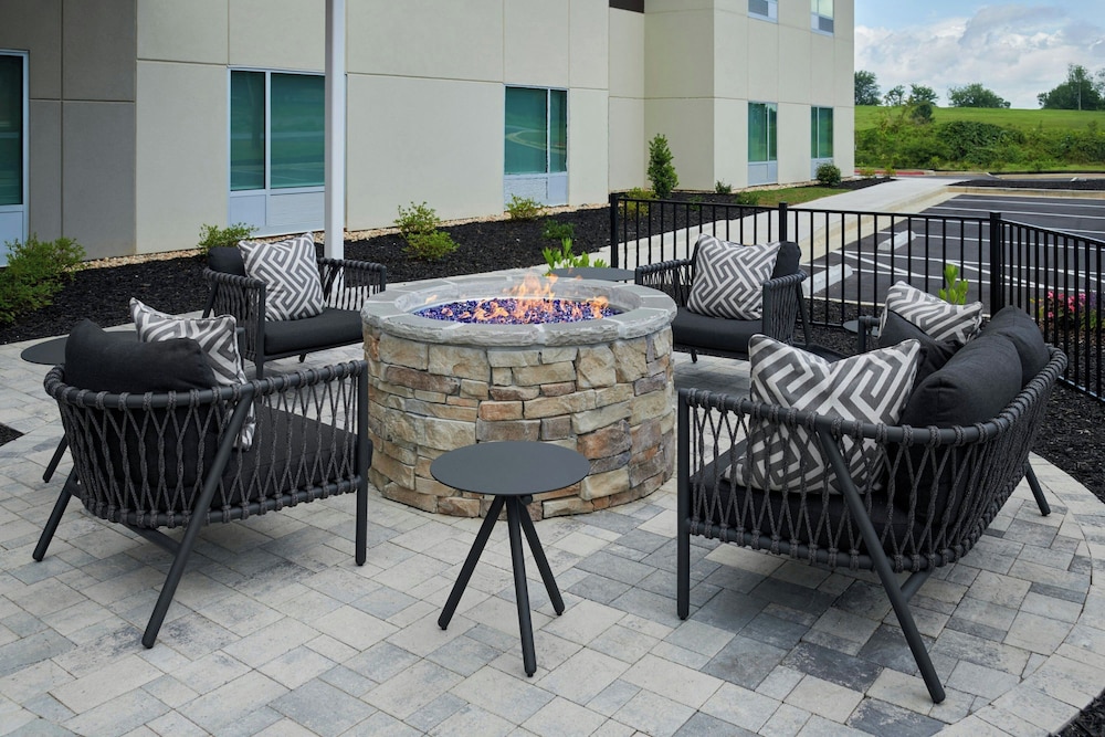 TownePlace Suites by Marriott Calhoun - photo 35