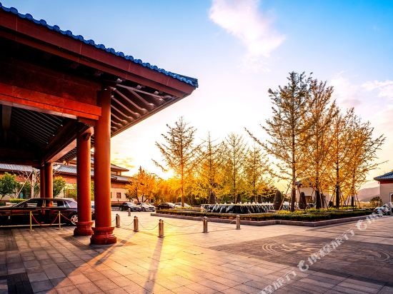 Grand Bay Hotel Beijing — hotel in Beijing